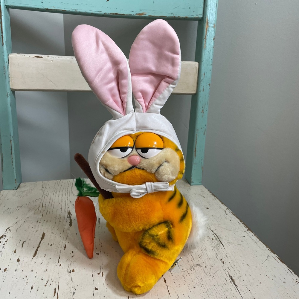 Vintage 1981 Dakin Garfield Easter Bunny Plush with Carrot 12" Stuffed Animal